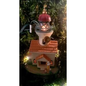 Vintage 1998 Hallmark Lighthouse Magic Light Up Keepsake Christmas Ornament CL3